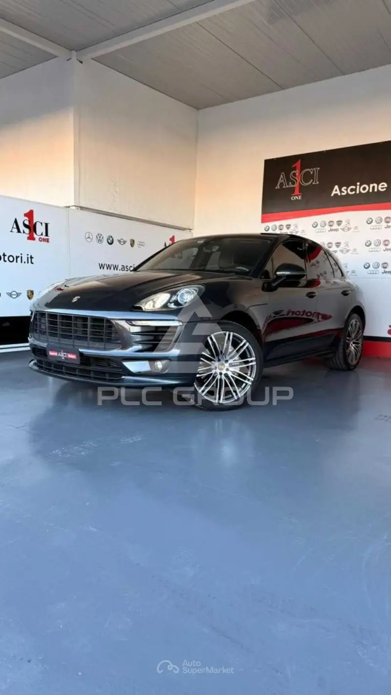 2017 Porsche MACAN