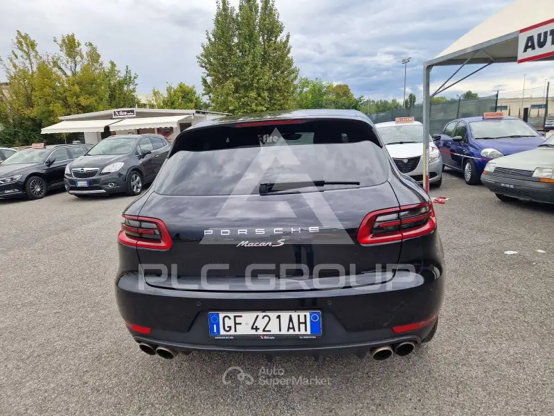 2017 Porsche MACAN