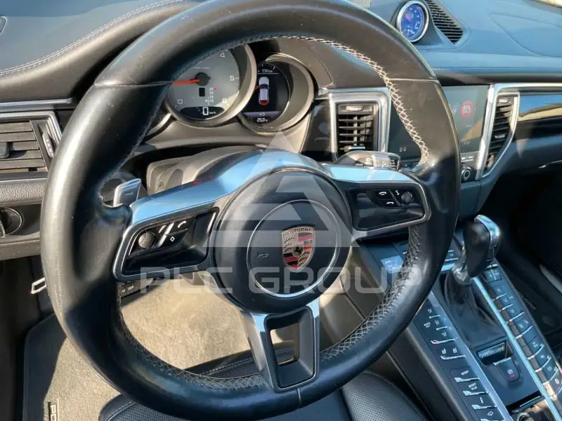 2017 Porsche MACAN