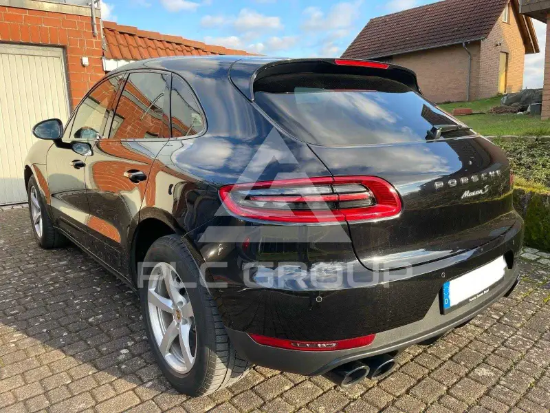 2017 Porsche MACAN