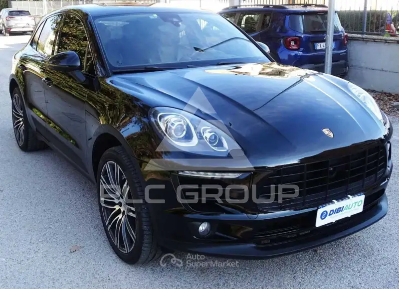 2017 Porsche MACAN