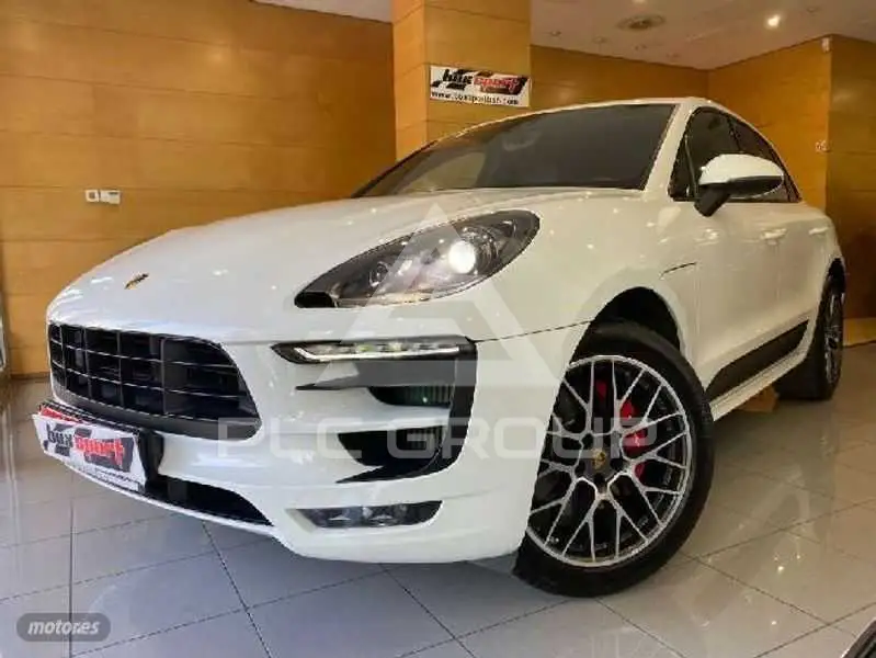 2017 Porsche MACAN