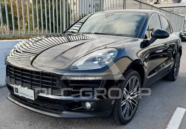 2017 Porsche MACAN