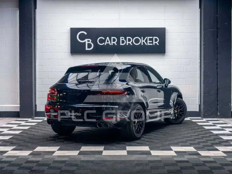 2017 Porsche MACAN