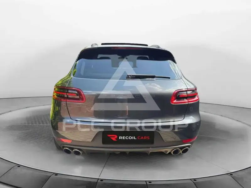 2017 Porsche MACAN