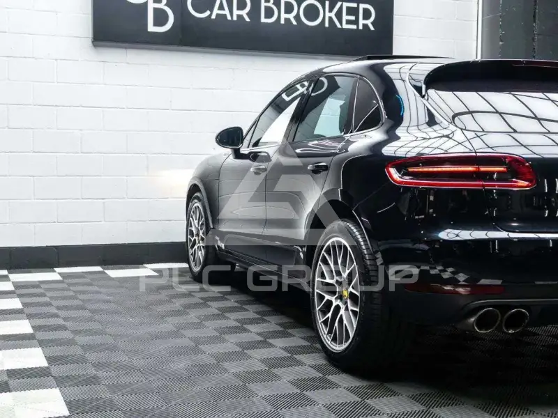 2017 Porsche MACAN