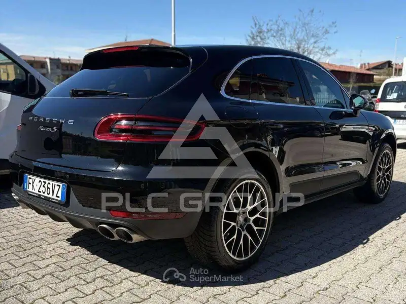 2017 Porsche MACAN