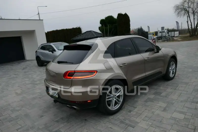 2017 Porsche MACAN