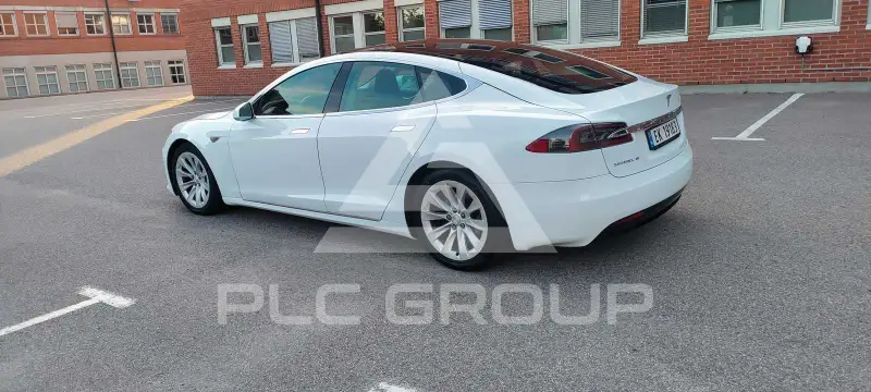 2017 Tesla Model S
