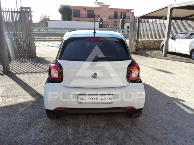 2017 Smart FORFOUR
