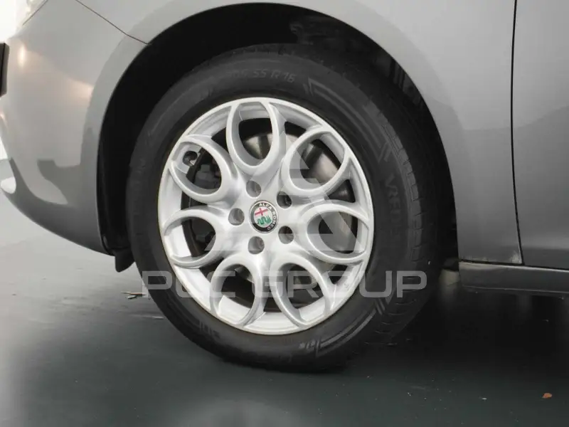 2017 Alfa Romeo Giulia