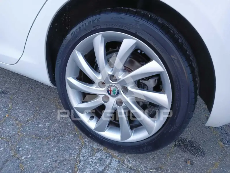 2017 Alfa Romeo Giulia