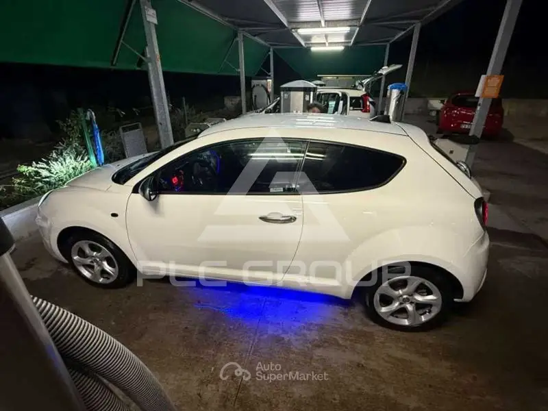 2017 Alfa Romeo Mito