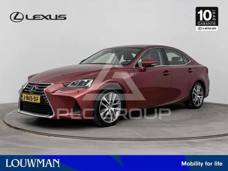 2017 Lexus IS