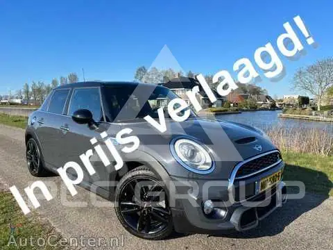 2017 Mini COOPER