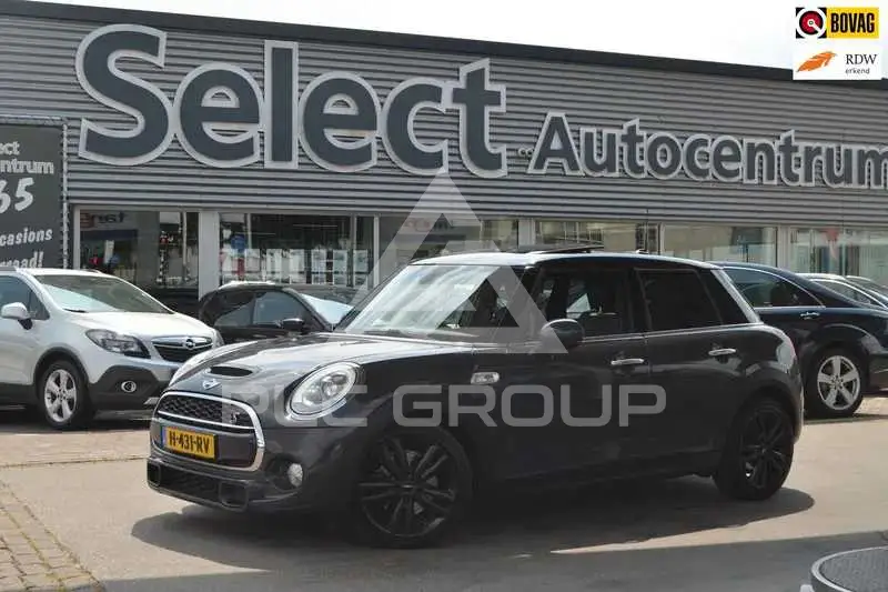 2017 Mini COOPER