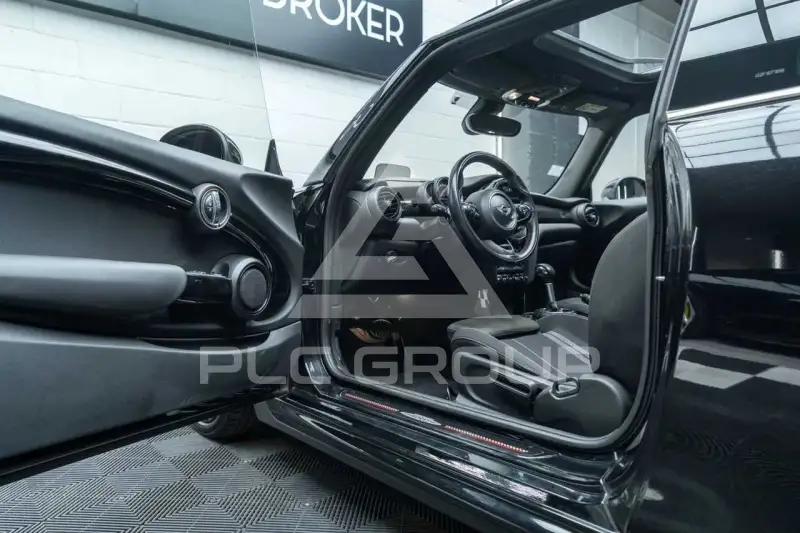 2017 Mini COOPER