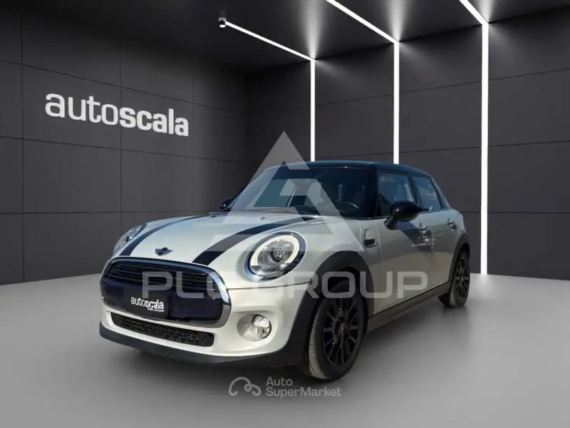 2017 Mini COOPER