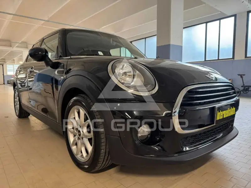 2017 Mini COOPER