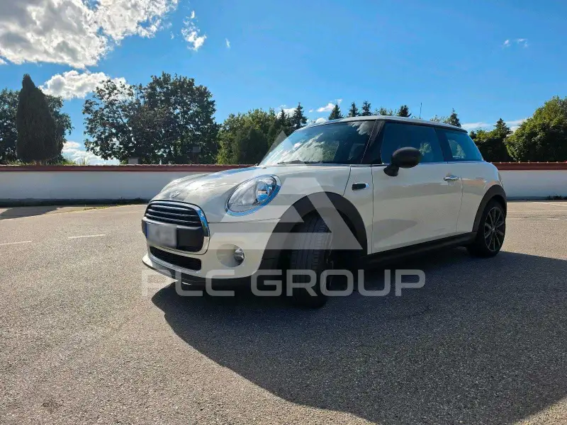 2017 Mini COOPER