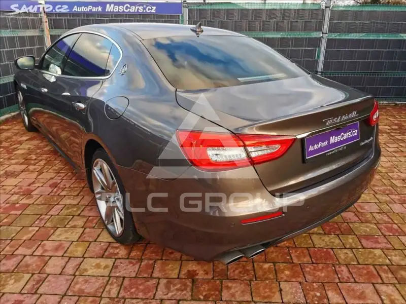 2017 Maserati QUATTROPORTE