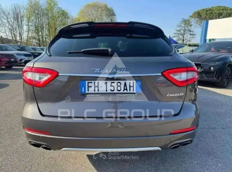 2017 Maserati LEVANTE