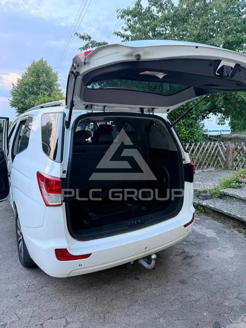 2017 Ssangyong Rodius