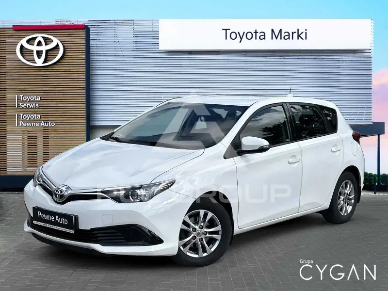 2017 Toyota AURIS