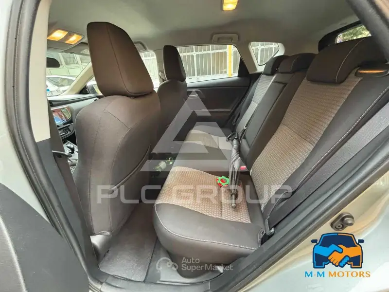 2017 Toyota AURIS