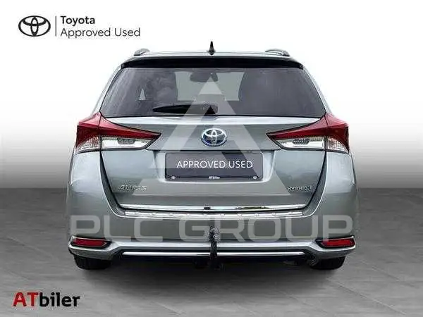 2017 Toyota AURIS