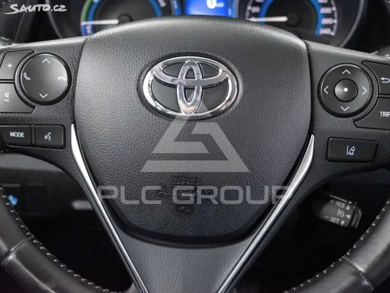 2017 Toyota AURIS