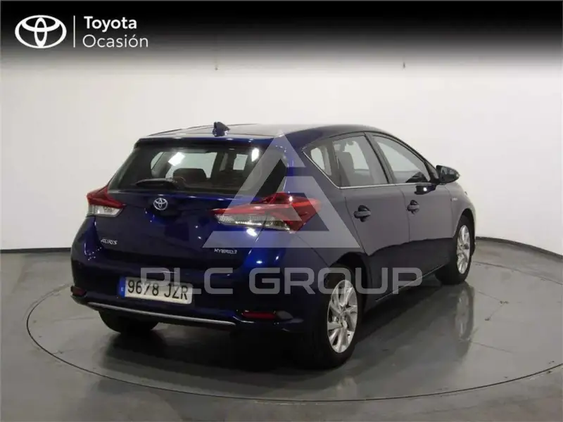 2017 Toyota AURIS