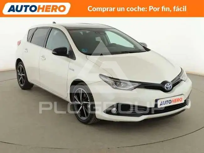 2017 Toyota AURIS