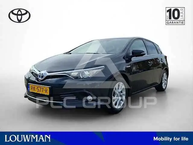 2017 Toyota AURIS