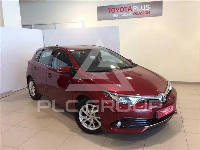 2017 Toyota AURIS