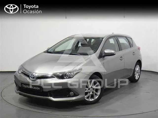 2017 Toyota AURIS
