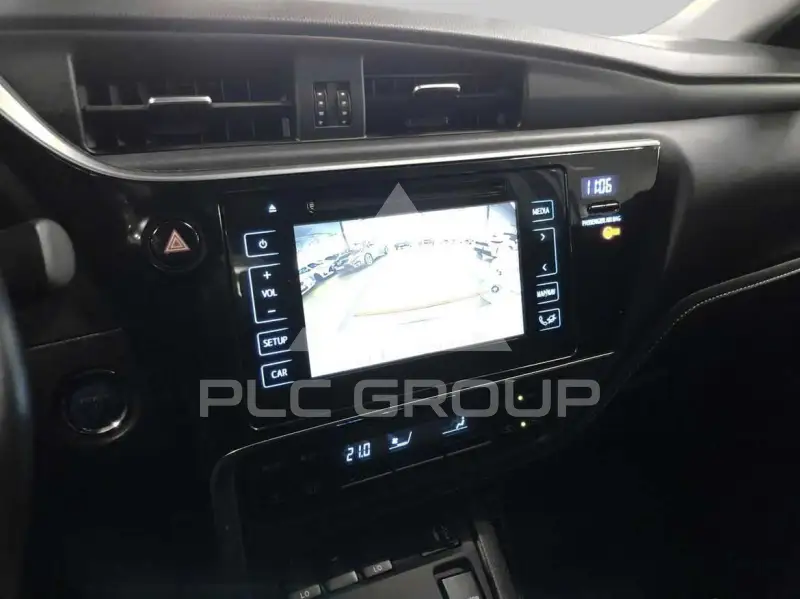 2017 Toyota AURIS