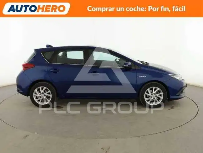 2017 Toyota AURIS