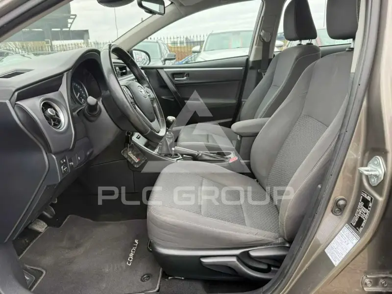 2017 Toyota COROLLA