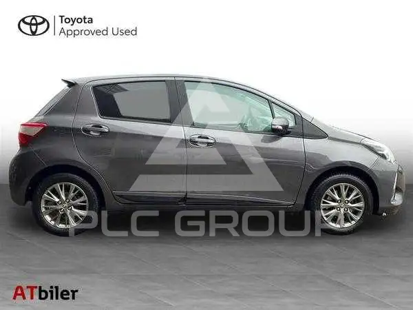 2017 Toyota YARIS
