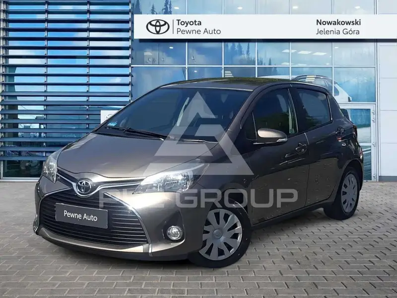 2017 Toyota YARIS