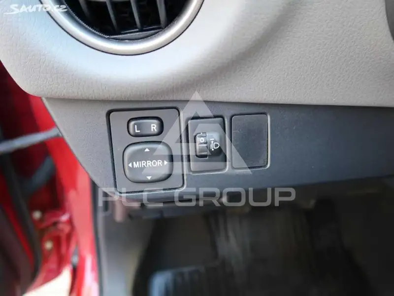 2017 Toyota YARIS