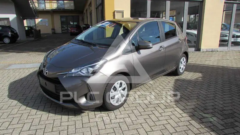 2017 Toyota YARIS