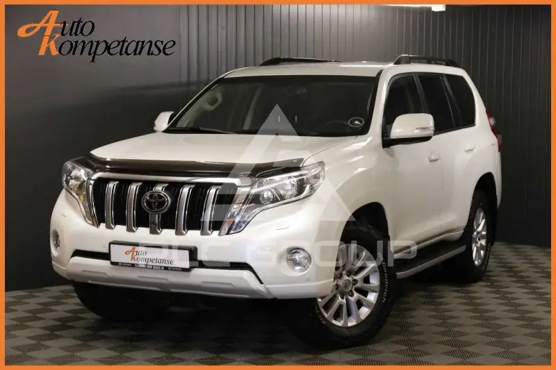 2017 Toyota LAND CRUISER