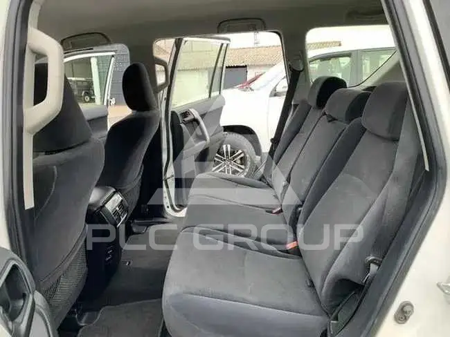 2017 Toyota LAND CRUISER