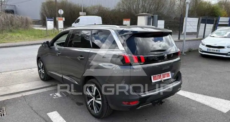 2017 Peugeot 5008