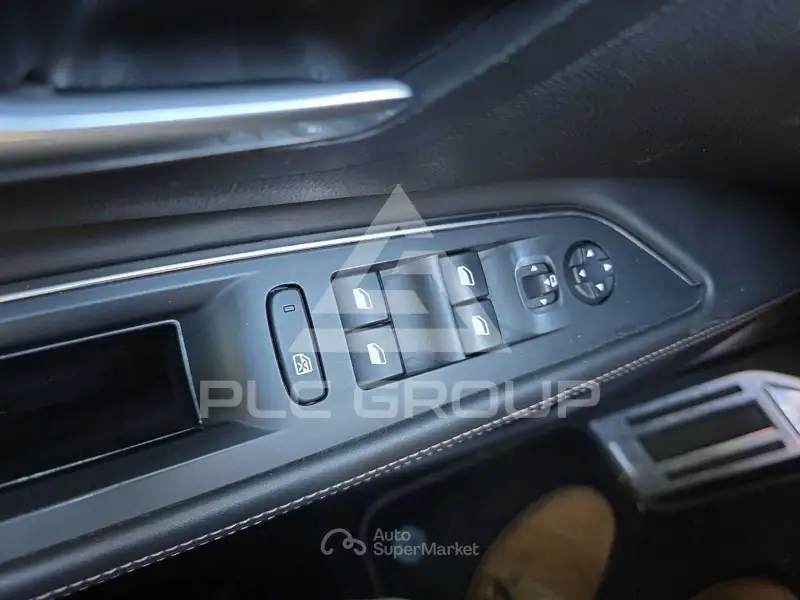 2017 Peugeot 5008
