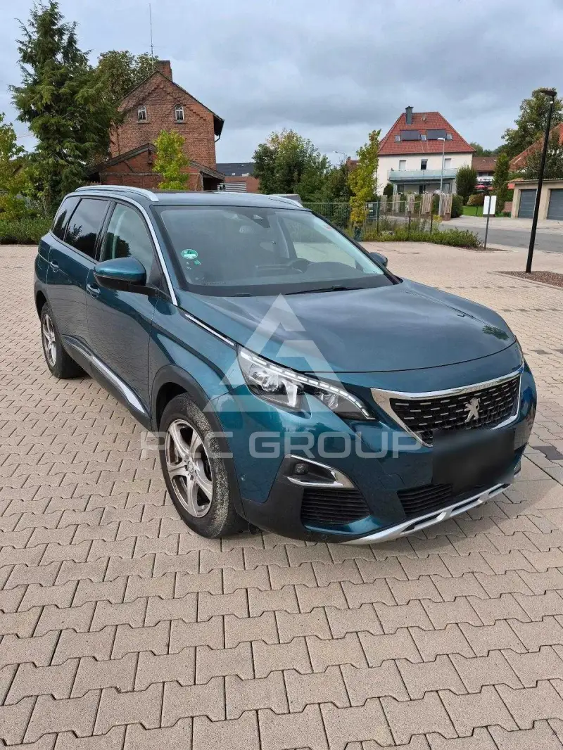 2017 Peugeot 5008
