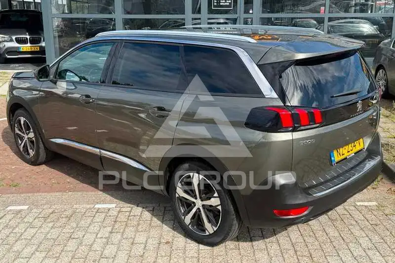 2017 Peugeot 5008