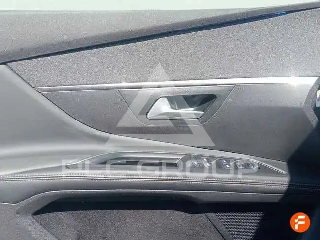 2017 Peugeot 5008